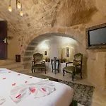 Hotel Elysion Cave