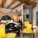 Elysion Cave Hotel 2*