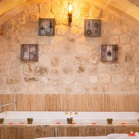 Elysion Cave אורגופ