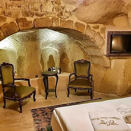 מלון Elysion Cave אורגופ