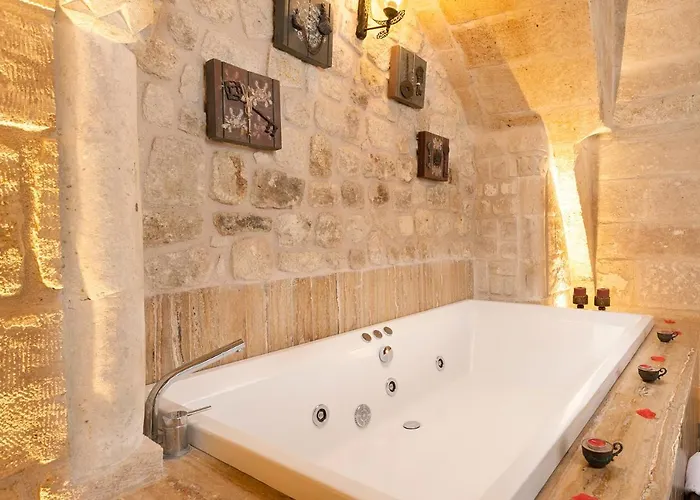 Elysion Cave Hotel 2*